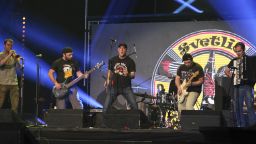 Светльо & The Legends и Контрол с първи пънк-концерт на открито