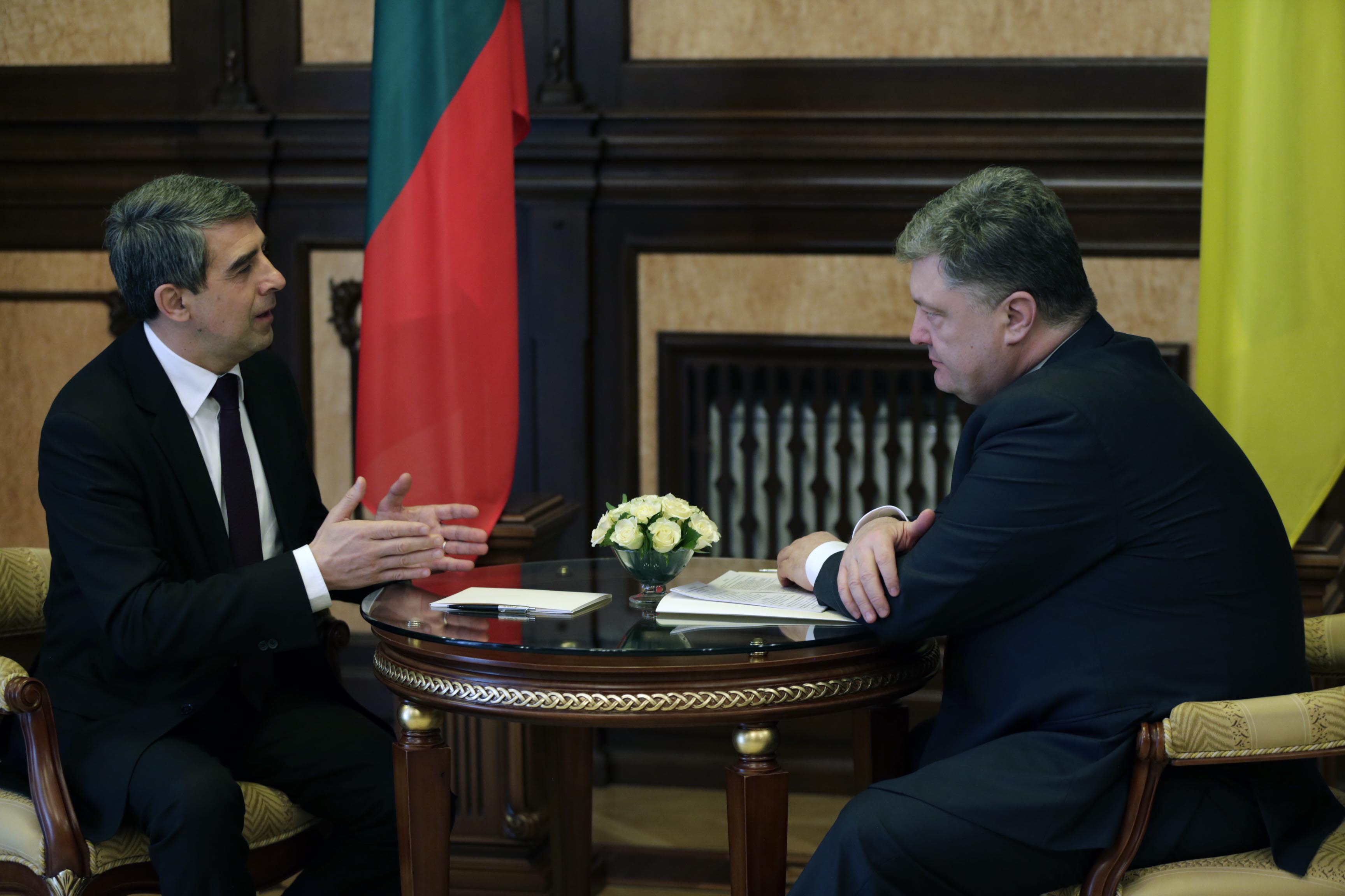 Росен Плевнелиев се срещна в Киев с Петро Порошенско