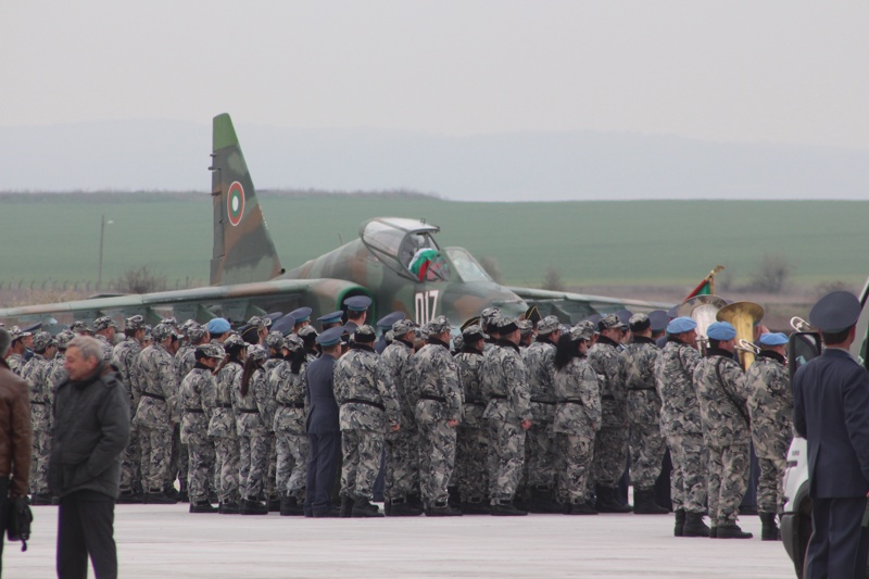 Четирима военнослужещи от Русия ще посетят военните формирования в района на Бургас, Сливен, Безмер и Стара Загора