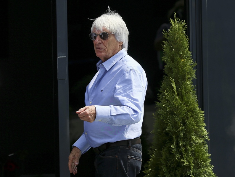 Дългогодишният шеф на Ф1 Бърни Екълстоун потвърдил за сделката пред немското издание