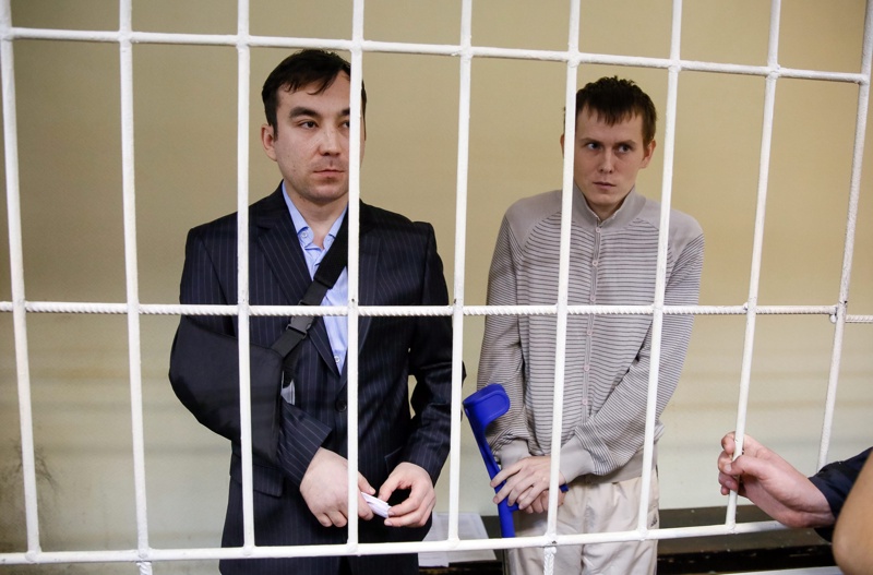 Двама руснаци осъдени на 14 години затвор в Украйна