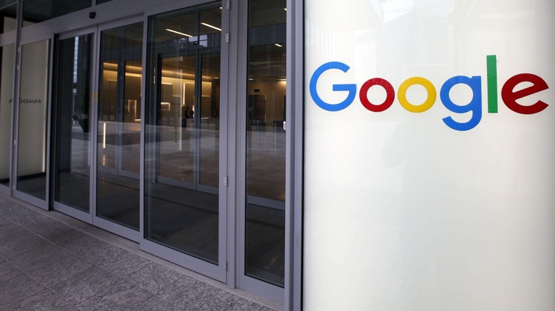 Френската полиция обискира парижкия офис на Google