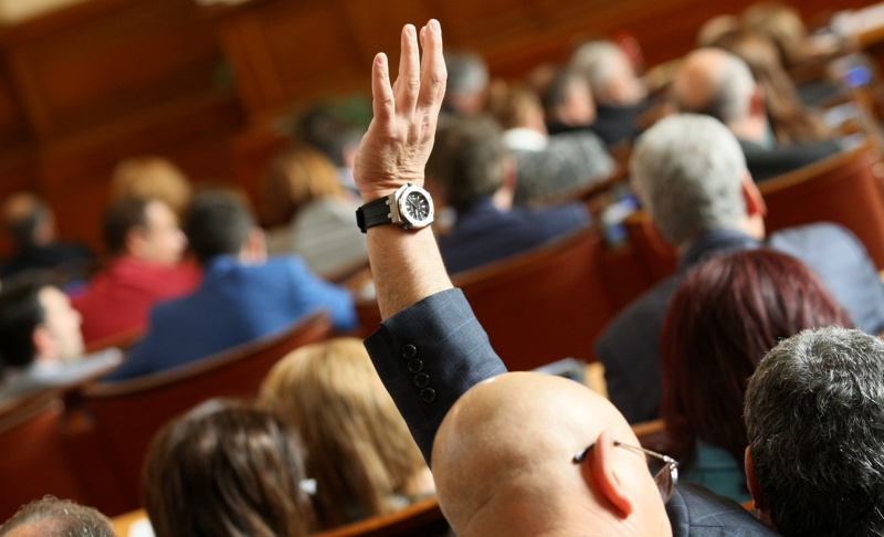 Попълниха парламентарната квота в СЕМ
