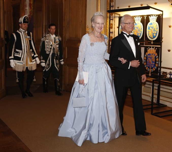 Датската кралица Маргрете и шведският крал Карл Густав
