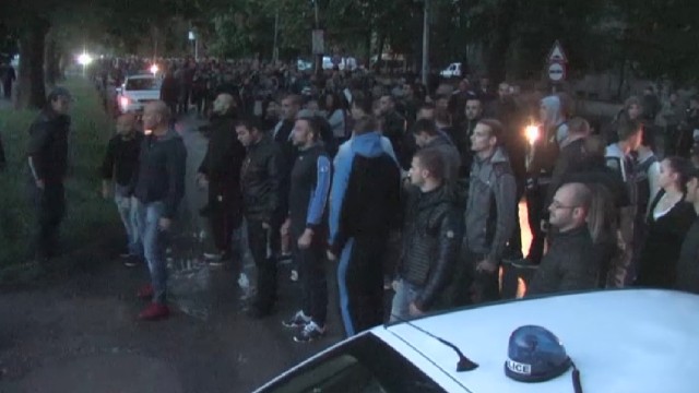 Над 1000 души в Раднево на протест срещу агресията