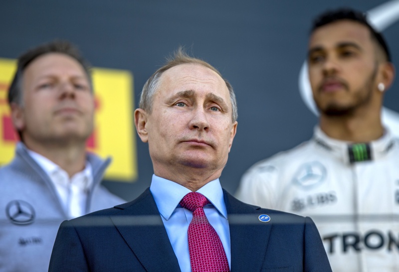 Руснаците чакат 2018 г., за да изберат отново Путин