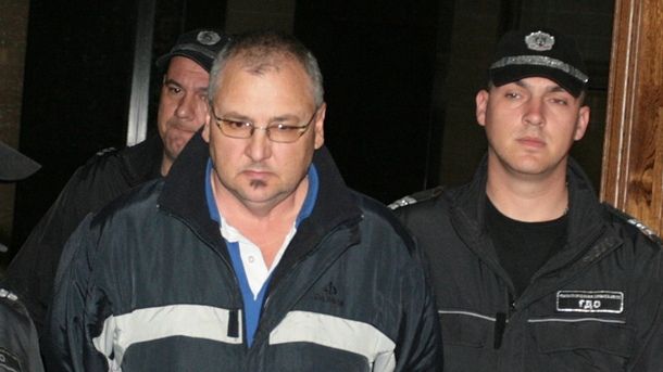 Съдят мъжа, отровил 6 души от Якоруда с ракия менте