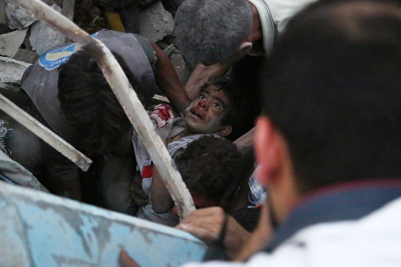 Въздушното нападение срещу бежанския лагер в Сириа би могло да се нарече престъпление срещу човечеството