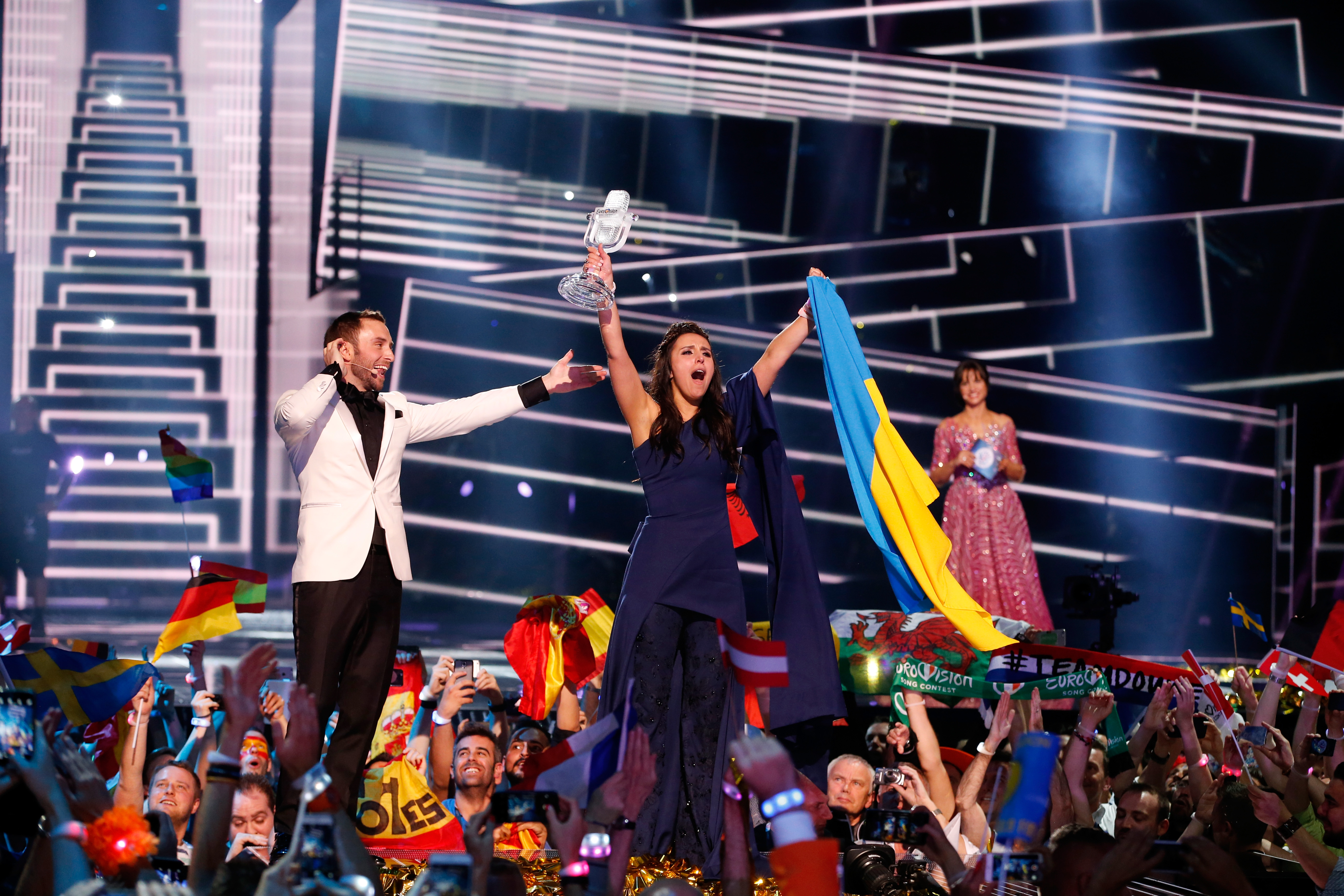 Джамала донесе домакинството на Украйна през 2016 г. със спечелването на конкиурса в Швеция