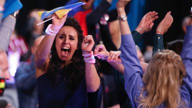 В базата данни на Министерството на вътрешните работи изпълнителката Сузана