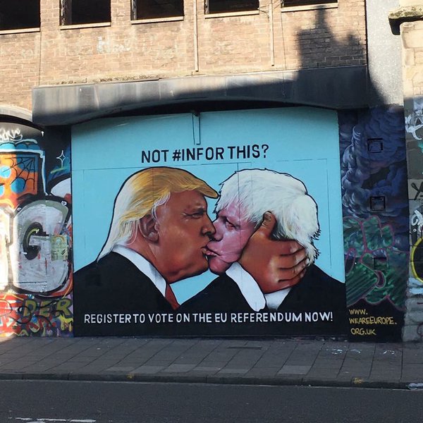 Графит с целуващите се Тръмп и Джонсън ”плаши” британците