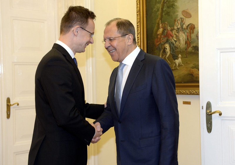 Унгарският външен министър Петер Сиярто се срещна в Будапеща с руския си колега Сергей Лавров