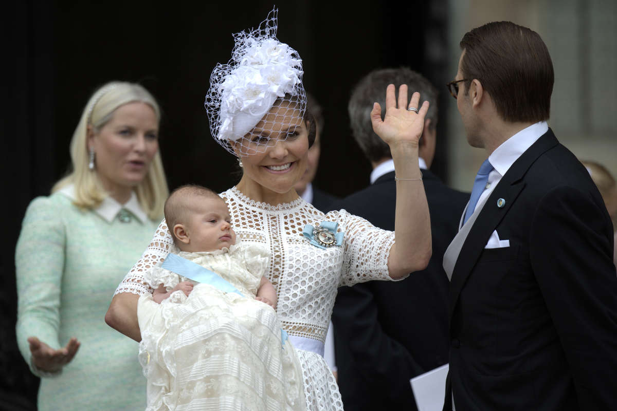 Шведската принцеса Виктория с принц Оскар