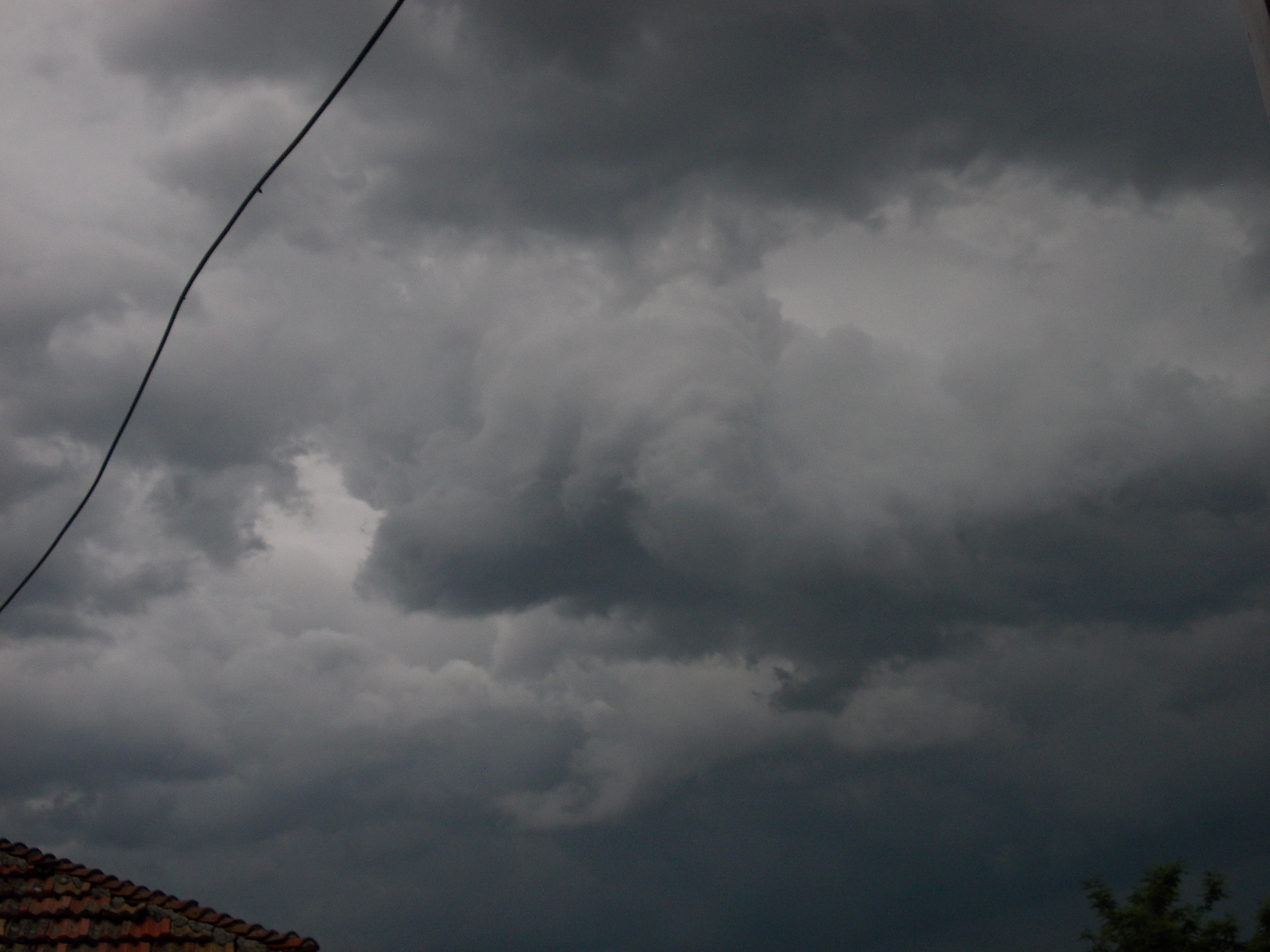 купесто-дъждовен облак