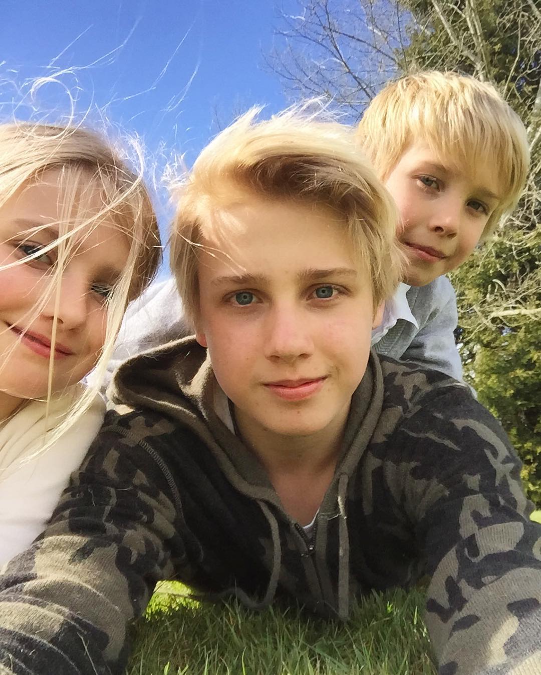 Децата на Наталия Водянова - Виктор, Нева и Лукас