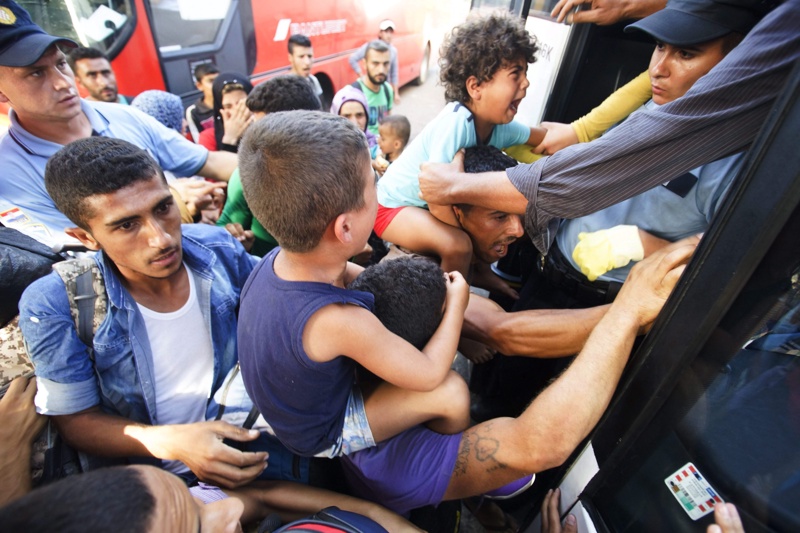 Унгария отказва да приема върнати от Австрия мигранти