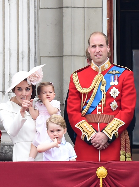 Катрин, принцеса Шарлот, принц Джордж и принц Уилям