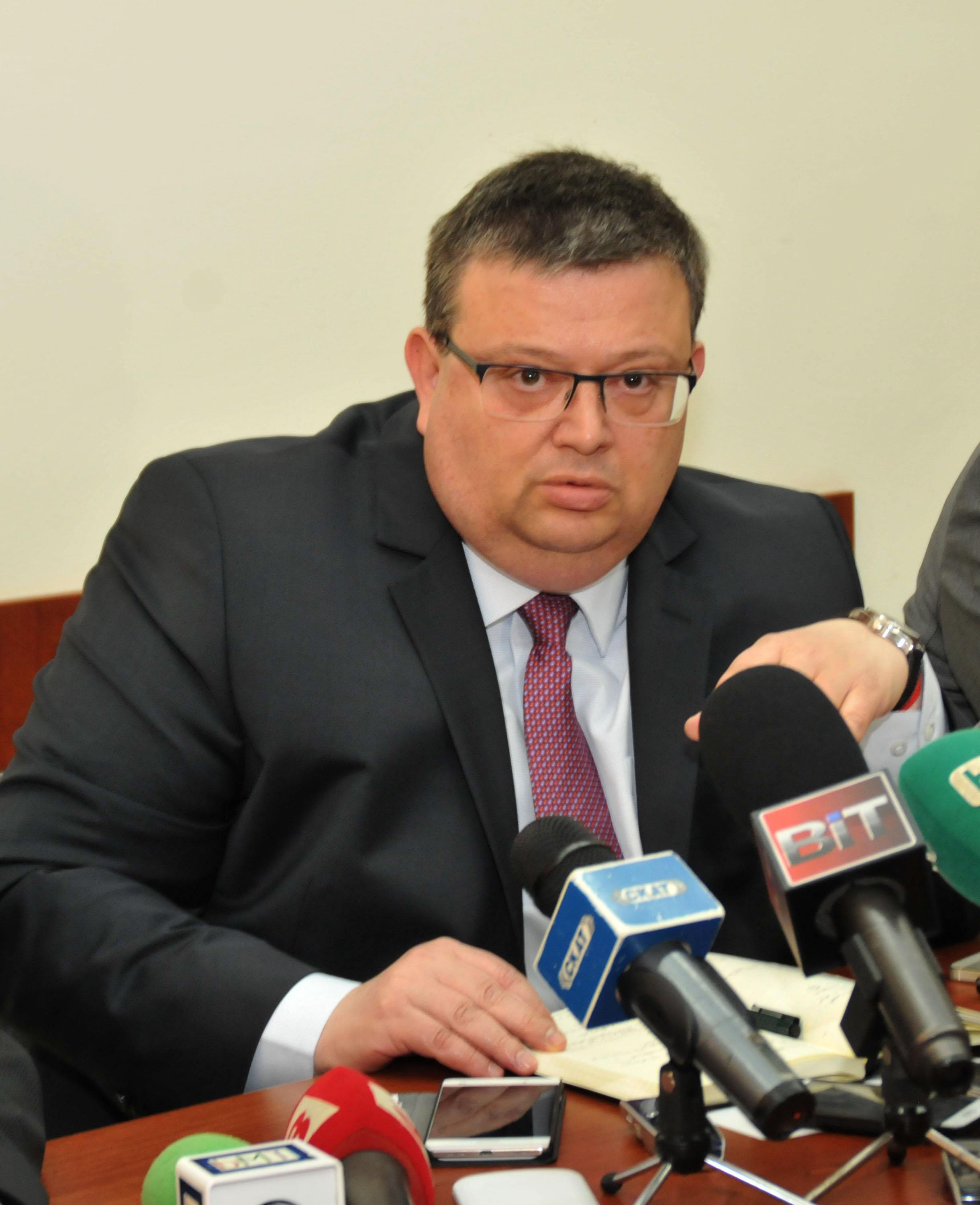 Сотир Цацаров се ядоса на други членове на Висшия съдебен съвет