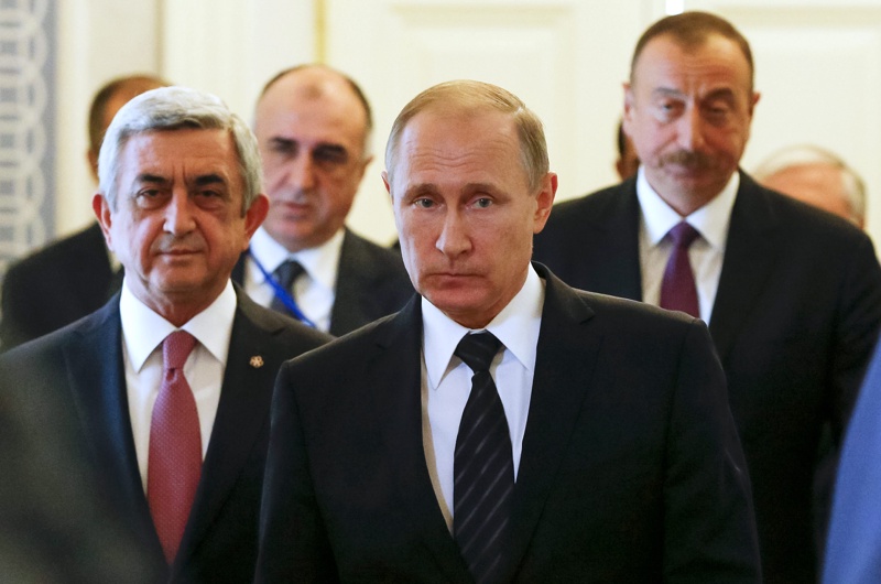 Президентите на Русия, Армения и Азербайджан обсъдиха Нагорни Карабах
