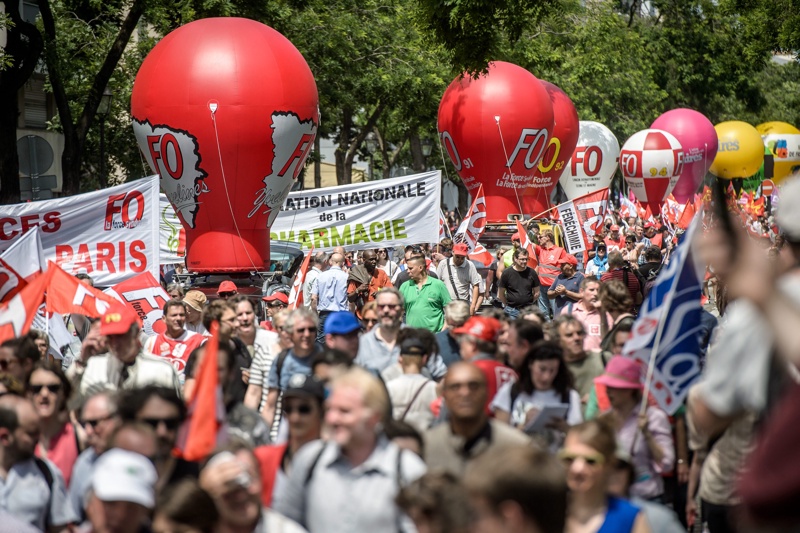 Демонстрация в Париж срещу реформите в трудовия кодекс