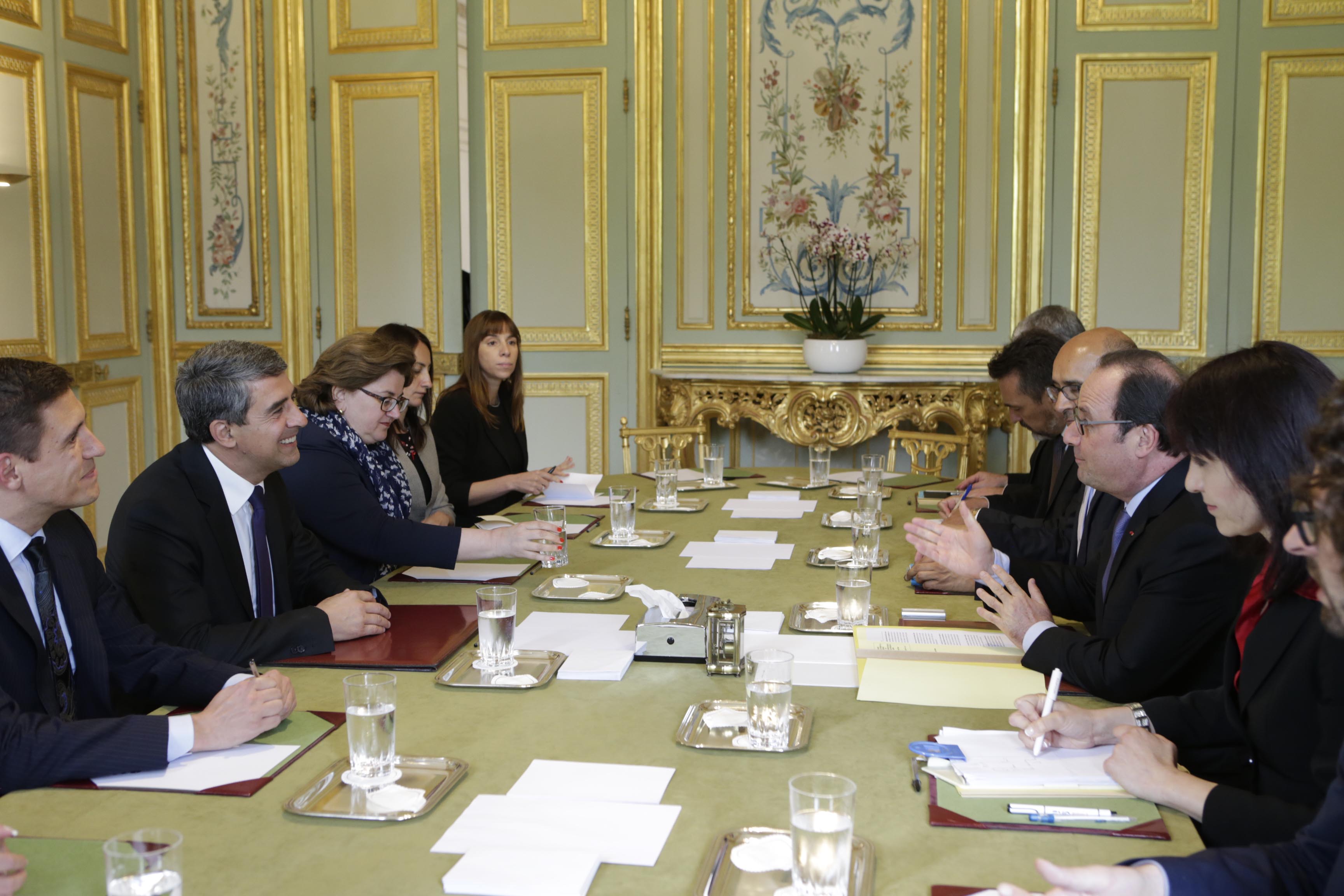 Президентът Росен Плевнелиев се срещна с френския президент Франсоа Оланд