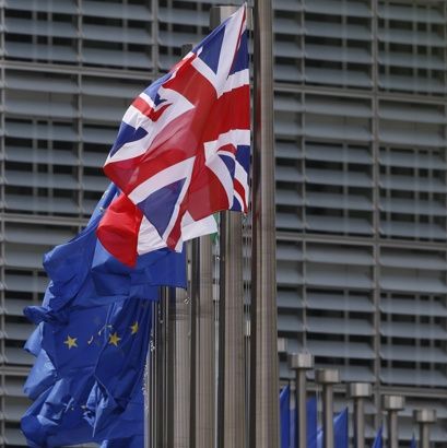 ЕП: Великобритания незабавно да задейства излизането от ЕС