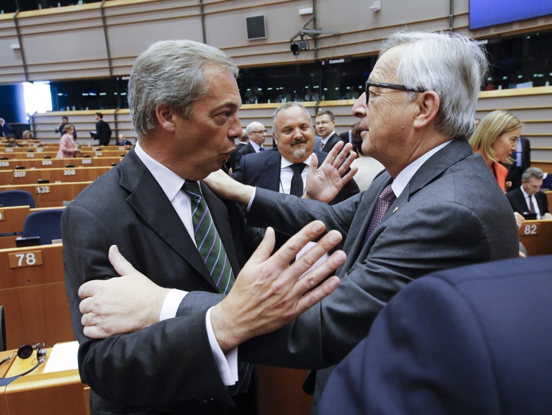 Юнкер: Британските евроскептични депутати да напуснат ЕП