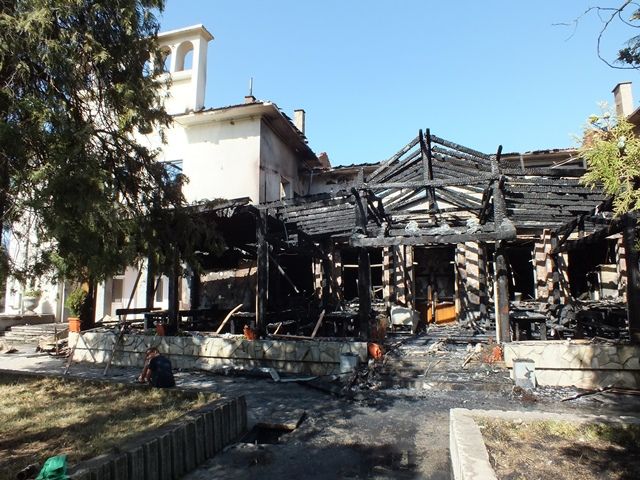 Пожарът, изпепелил читалището, избухнал на 22 юни