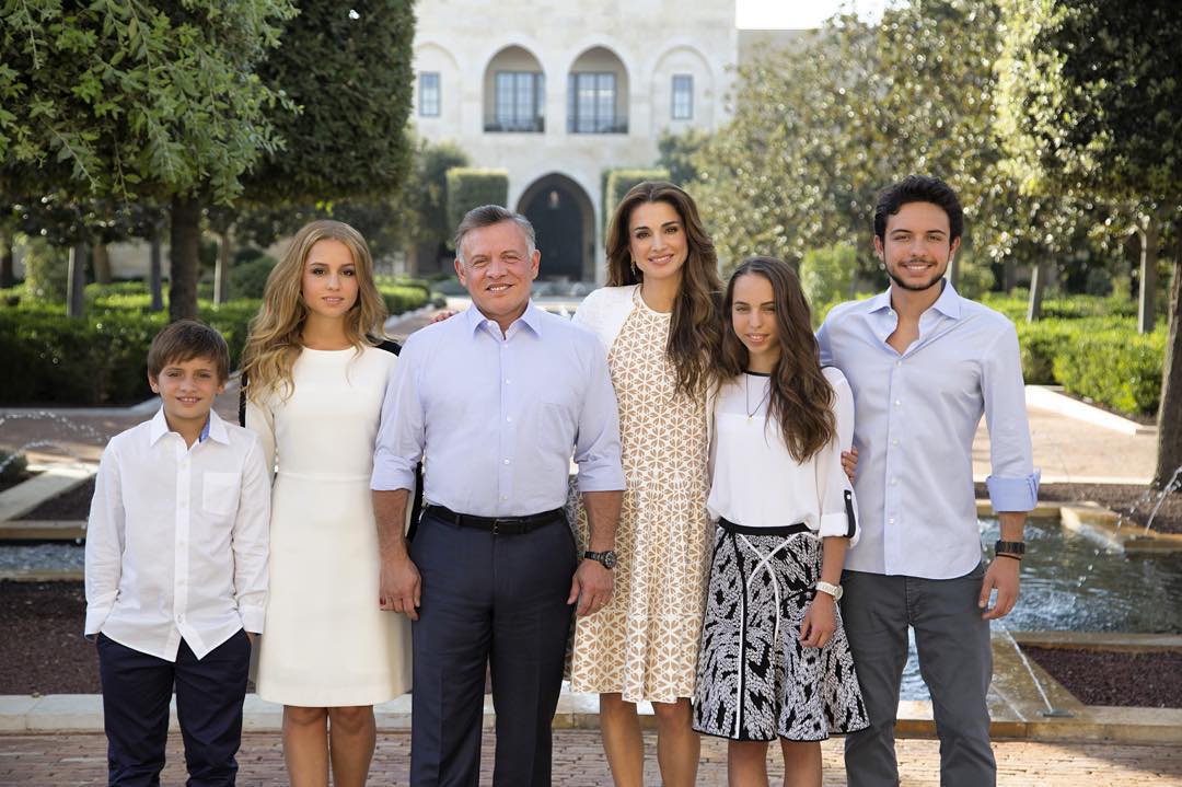 Йорданската кралица Рания и крал Абдула Втори с децата им