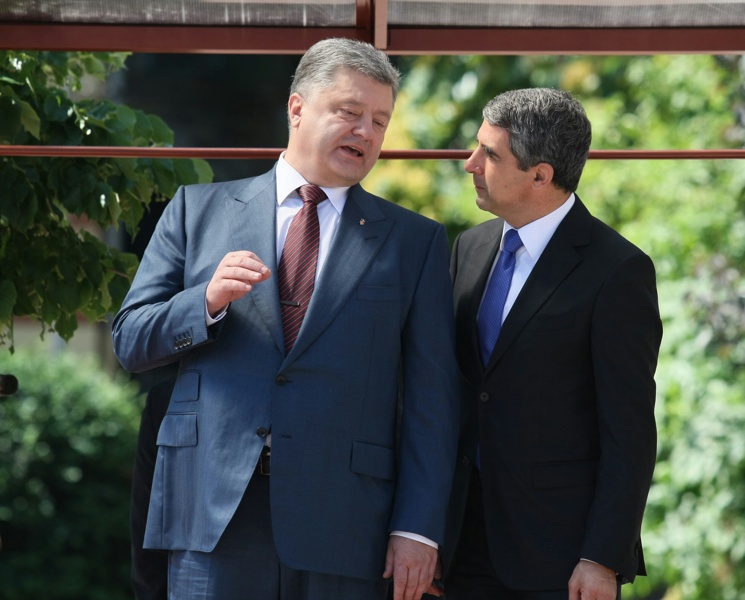 Росен Плевнелиев посрещна президента Петро Порошенко