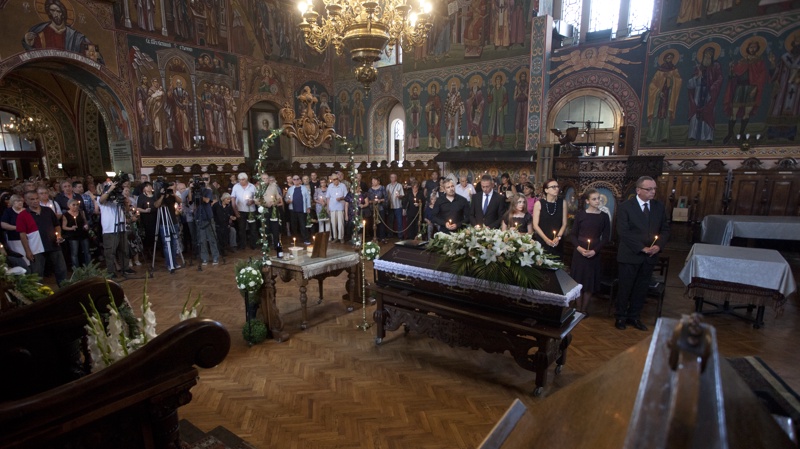 Десетки се простиха с актрисата Ани Бакалова