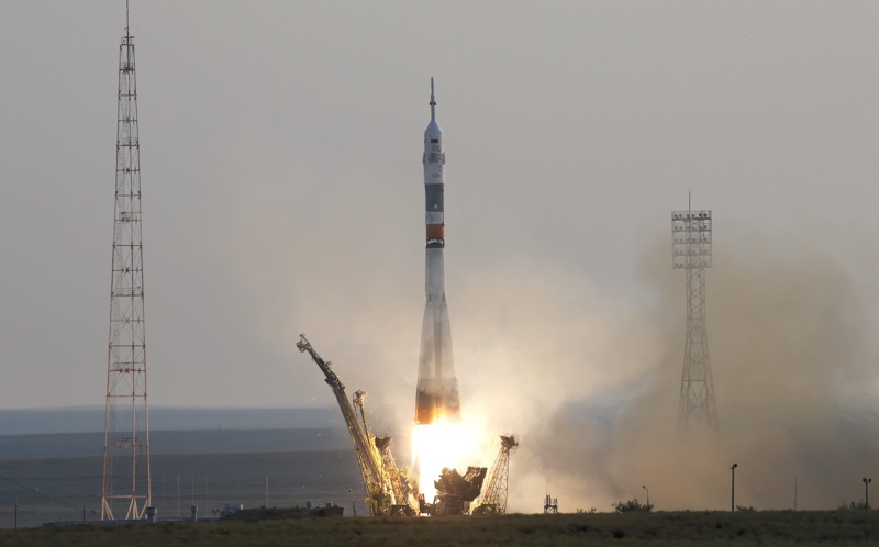 Русия изстреля модернизиран ”Союз” към МКС