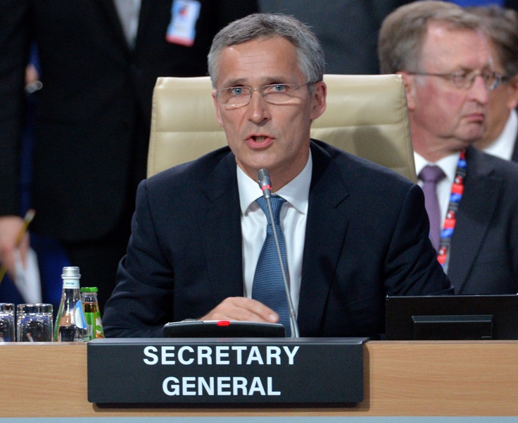 НАТО: Русия не трябва и не може да бъде изолирана
