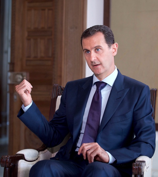 Сирийският президент Башар Асад ”превежда” какво казва Западът