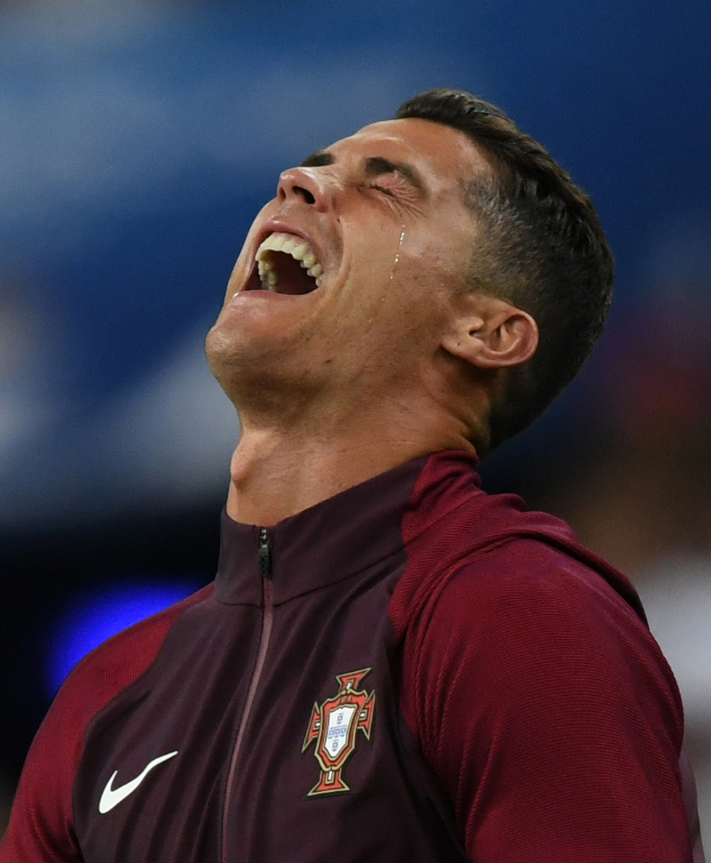 Португалия без Роналдо в световните квалификации