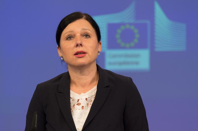 Еврокомисар Вера Йоурова: Имате още работа, особено в областта на наказателното правосъдие