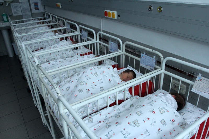 Само 386 бебета са се родили за цялата 2016 г. в Област Видин