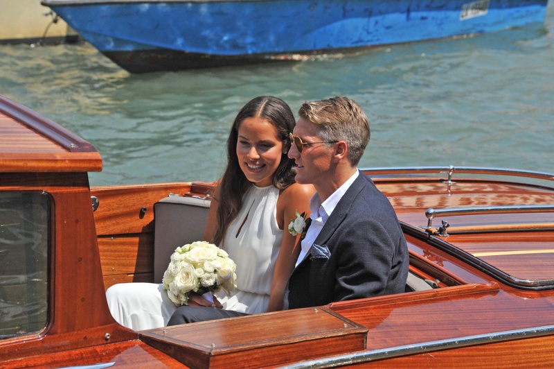 Ана Иванович и Бастиан Швайнщайгер се ожениха във Венеция