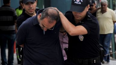 Турски съд осъди 74 души на доживот за опита за преврат