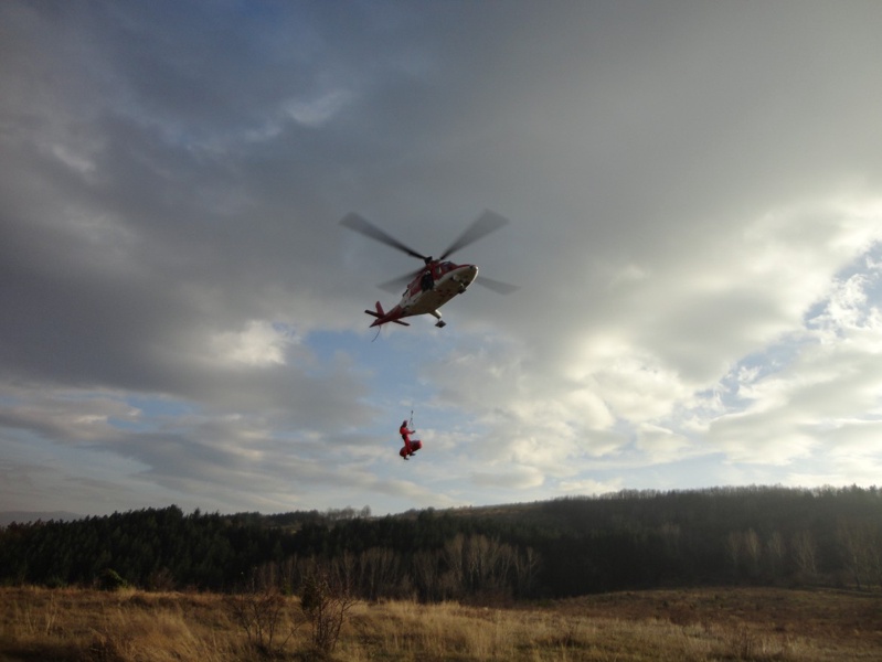 Използването на хеликоптер е скъпа, но понякога наложителна мярка при планинско спасяване