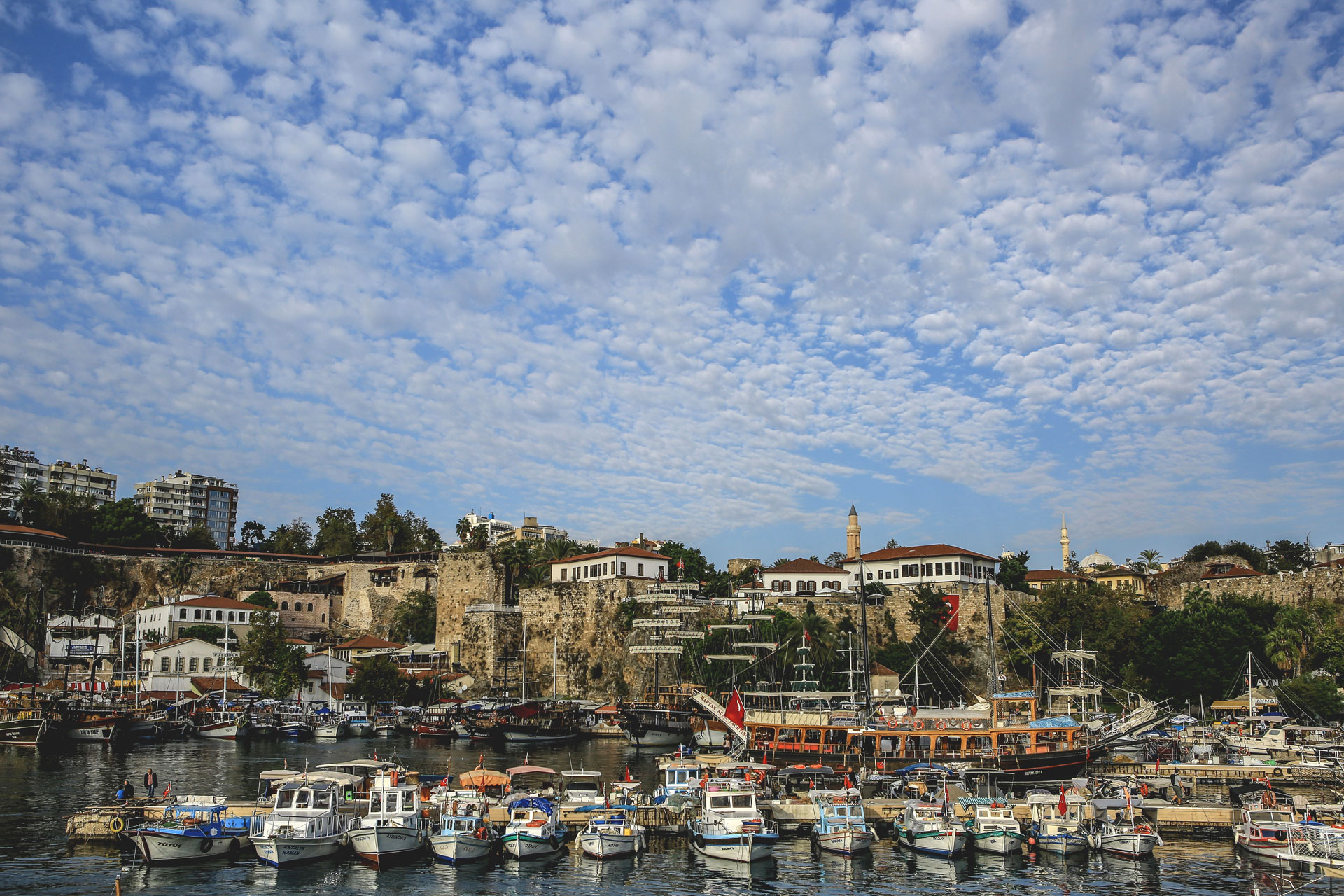 Туристите заобикалят Турция