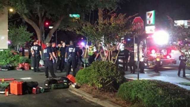 Загинали и ранени при стрелба в клуб с младежи във Флорида