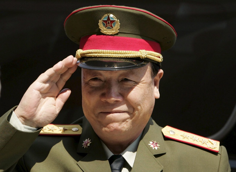 Бивш китайски генерал получи доживотна присъда за подкупи