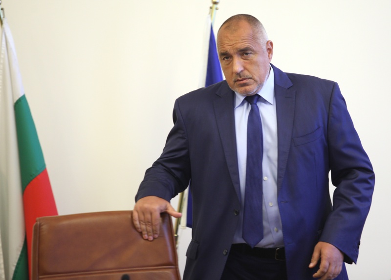 Бойко Борисов категорично отказа да каже кой ще е кандидат на ГЕРБ, на хората щяло да им втръсне до 6 ноември