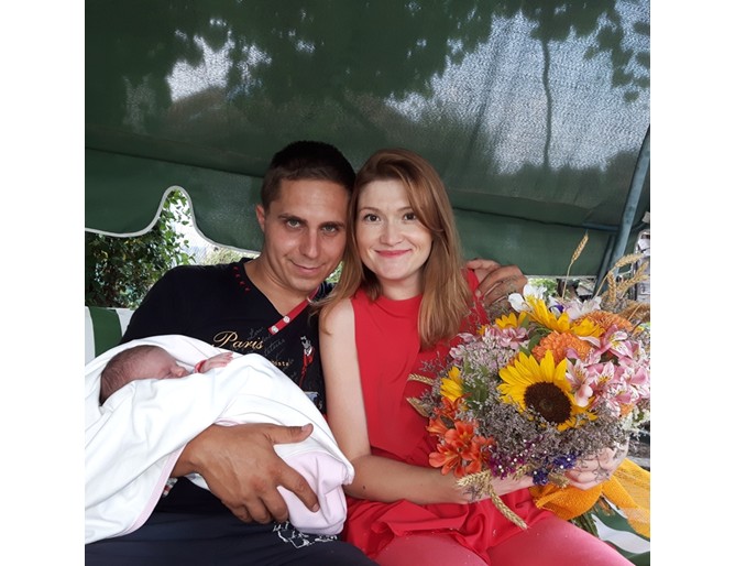 Славко и Катя от ”Фермер търси жена” показаха дъщеря си