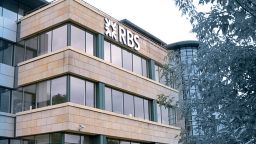  Royal Bank of Scotland повиши дивидента след по-високата печалба