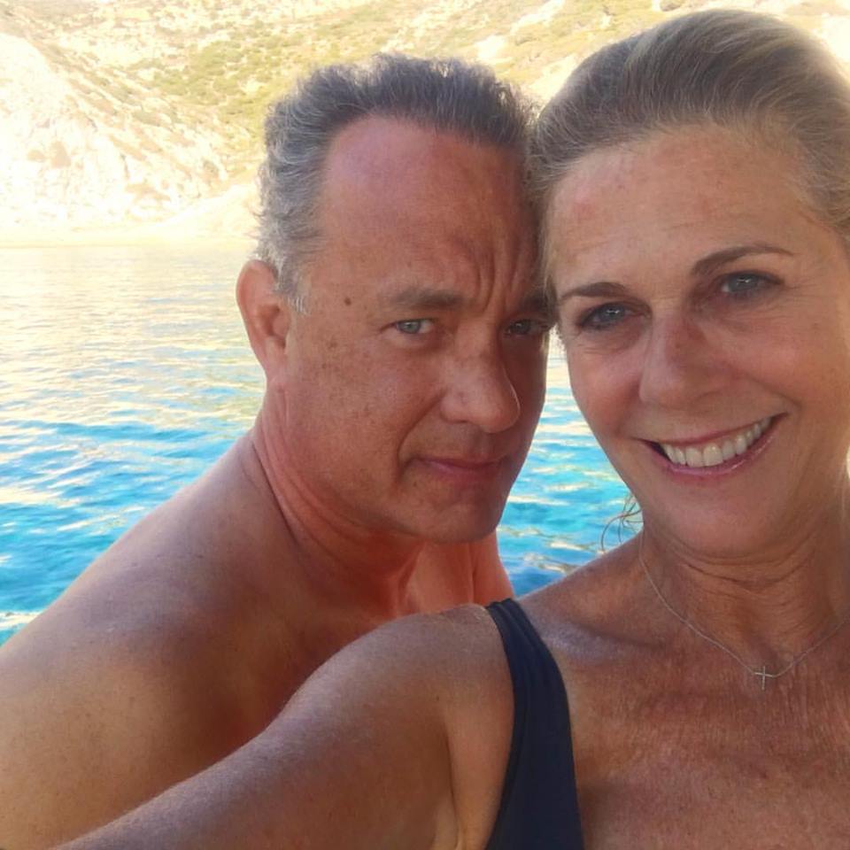 Том Ханкс и Рита Уилсън на почивка в Гърция