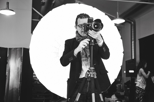 Испанският режисьор Педро Дел Санто идва за "Любовта е лудост"