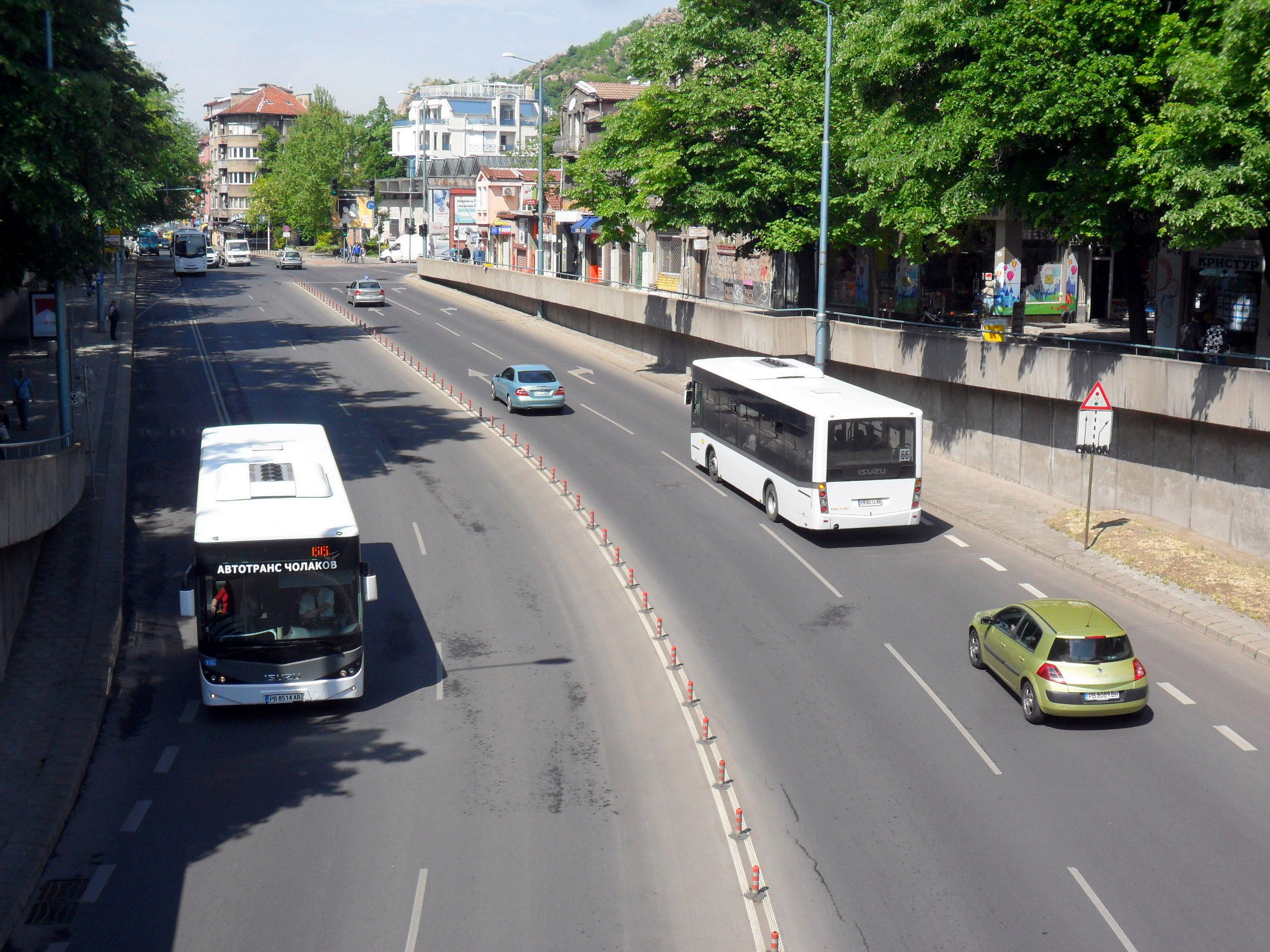 Въведено е двупосочно движение в участък на булевард „Руски“ в Пловдив