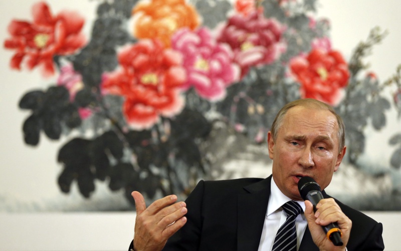 Путин миролюбив, но иска световно влияние